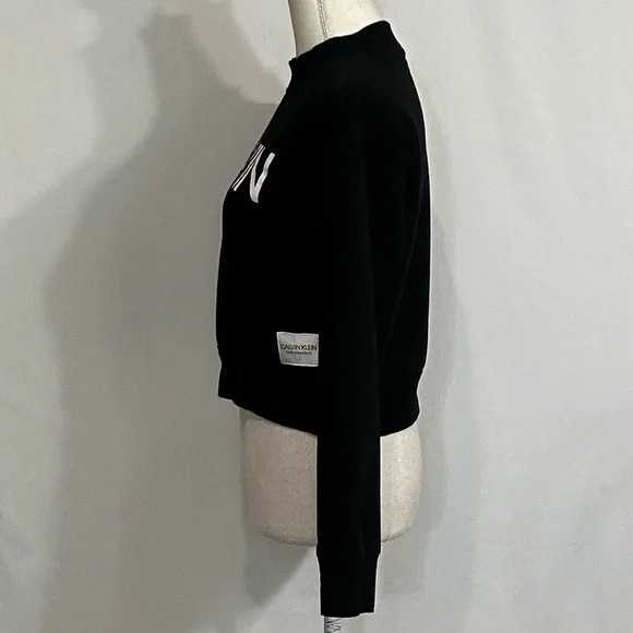 Calvin Klein Logo Performance Crop Top Sweatshirt - Picture 4 of 6